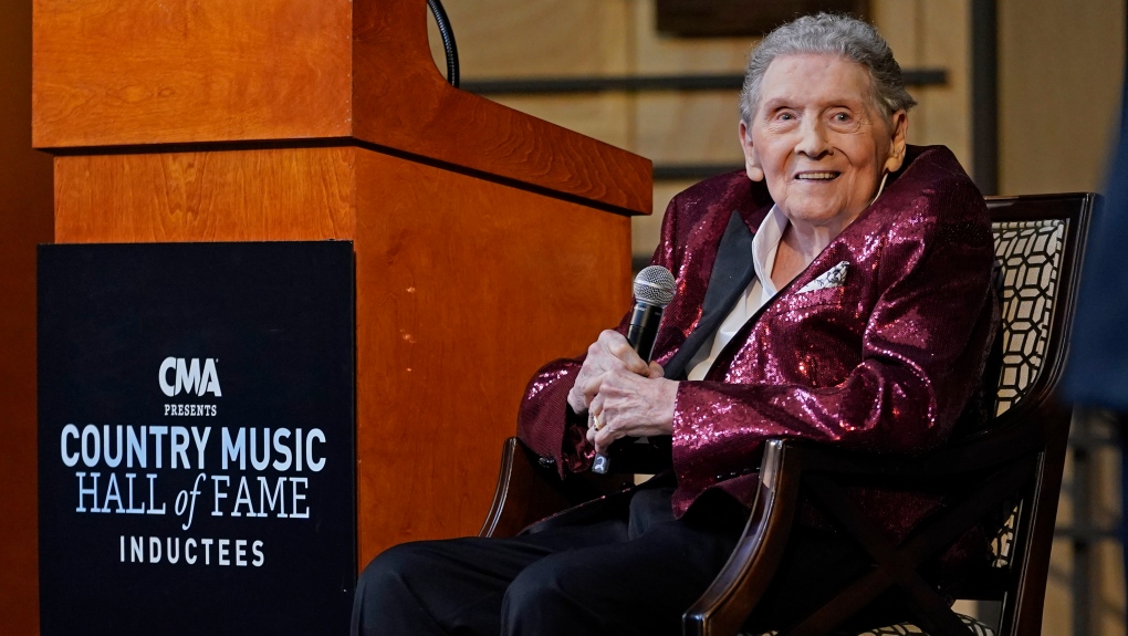 Jerry Lee Lewis, outrageous rock n roll star, dies at 87